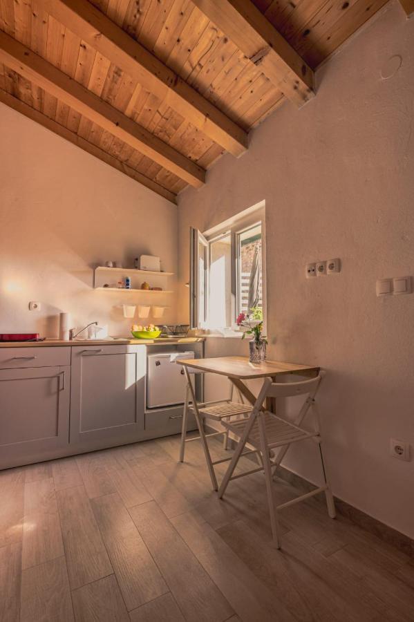 Small Stone House Luka Zadar Exterior photo