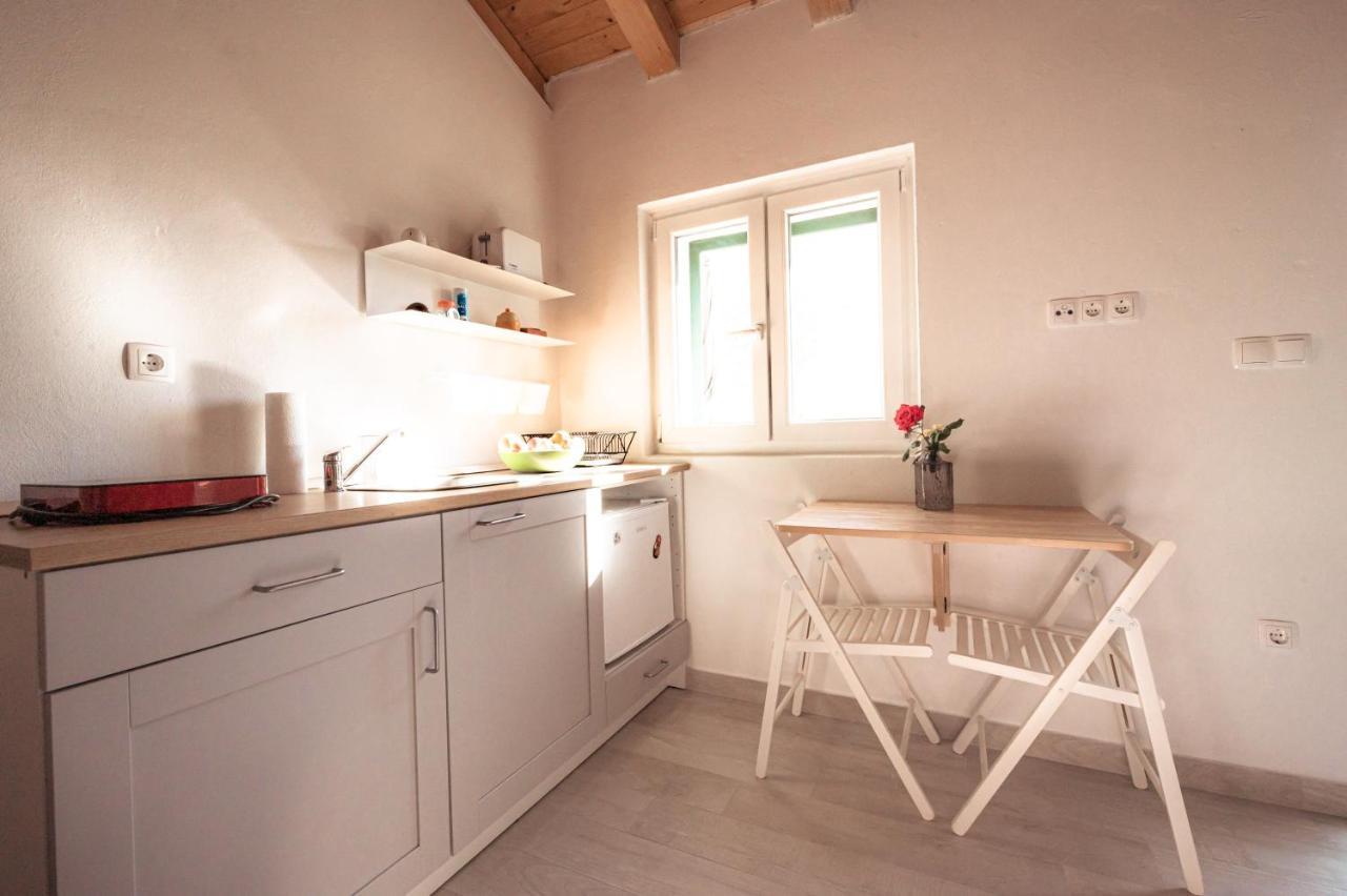 Small Stone House Luka Zadar Exterior photo